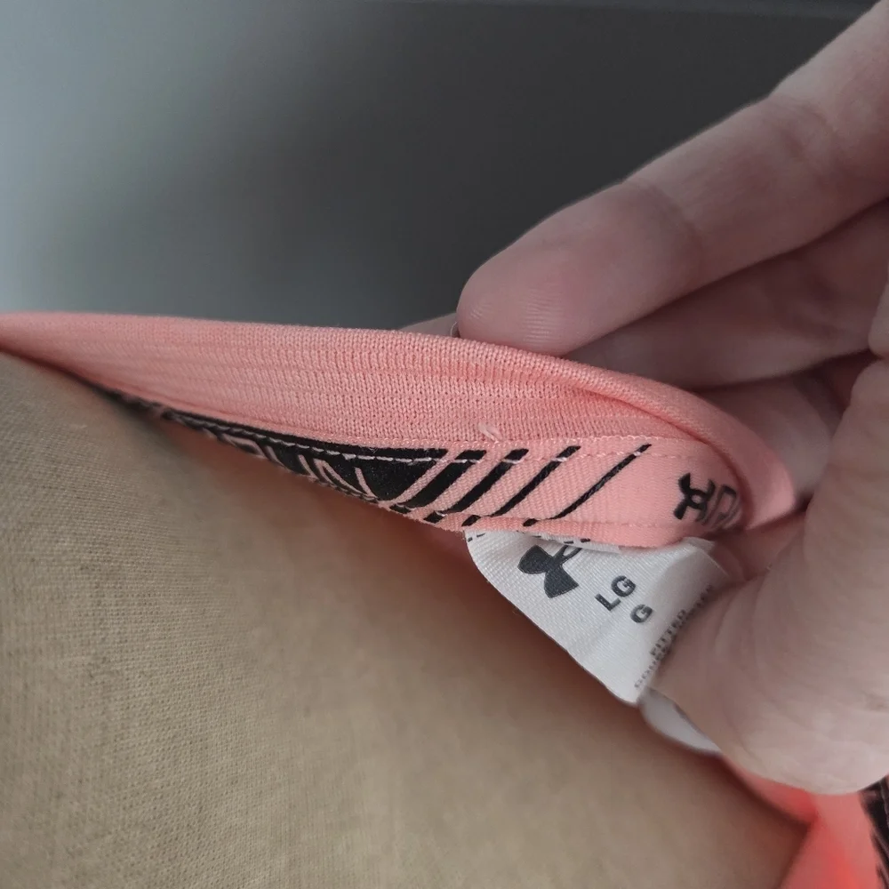 Under Armour Women's Pink T-Shirt - Picture 2 of 4
